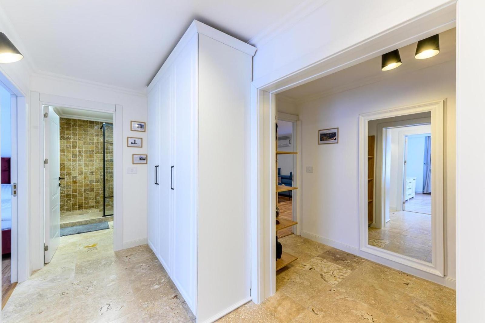 Five Stars Apartment Timisoara Esterno foto