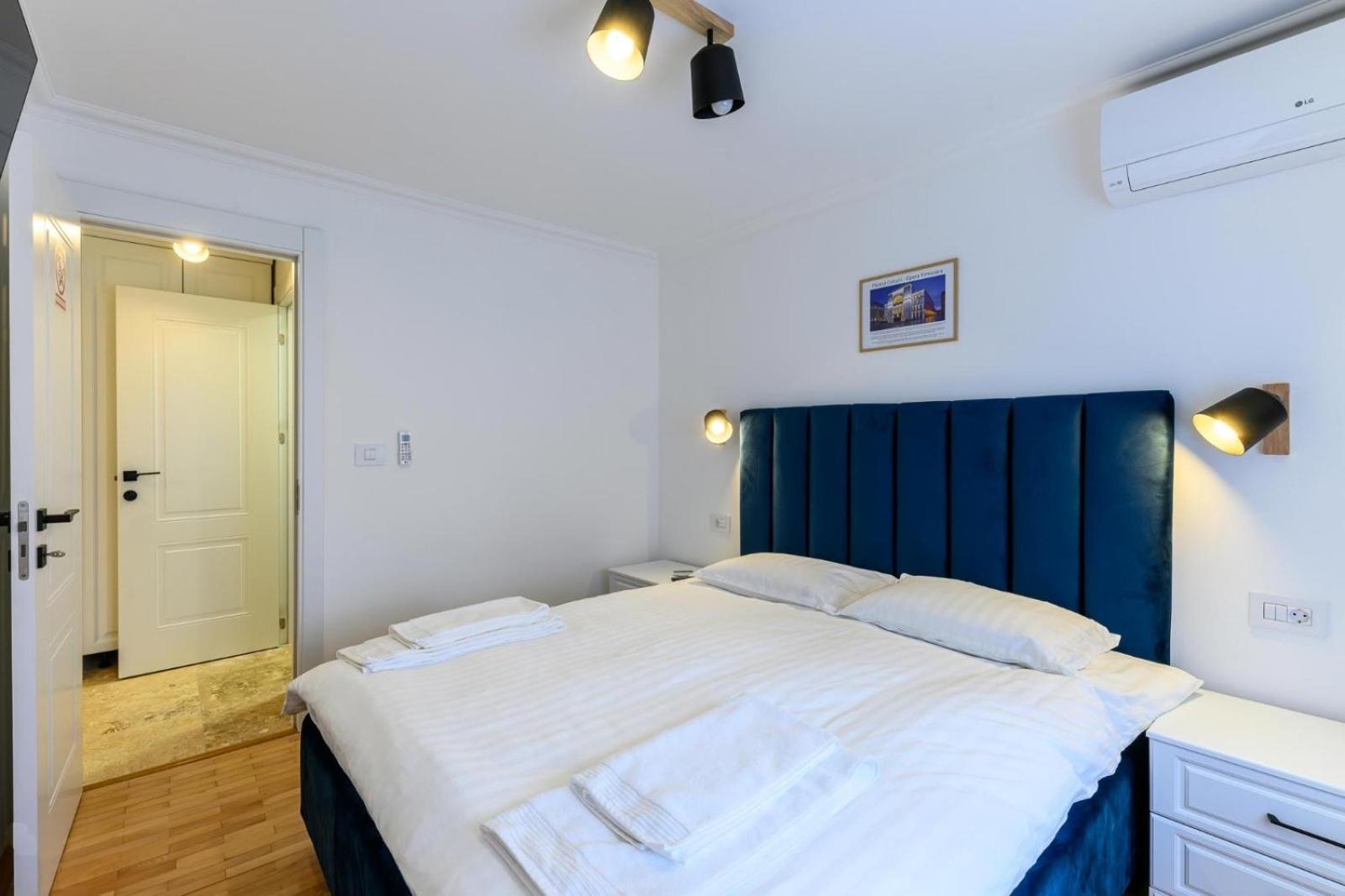 Five Stars Apartment Timisoara Esterno foto