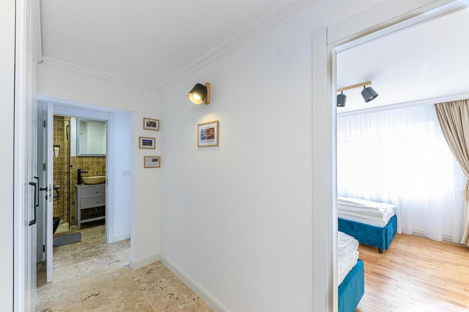 Five Stars Apartment Timisoara Esterno foto