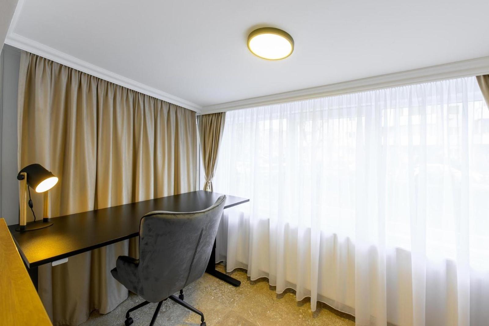 Five Stars Apartment Timisoara Esterno foto