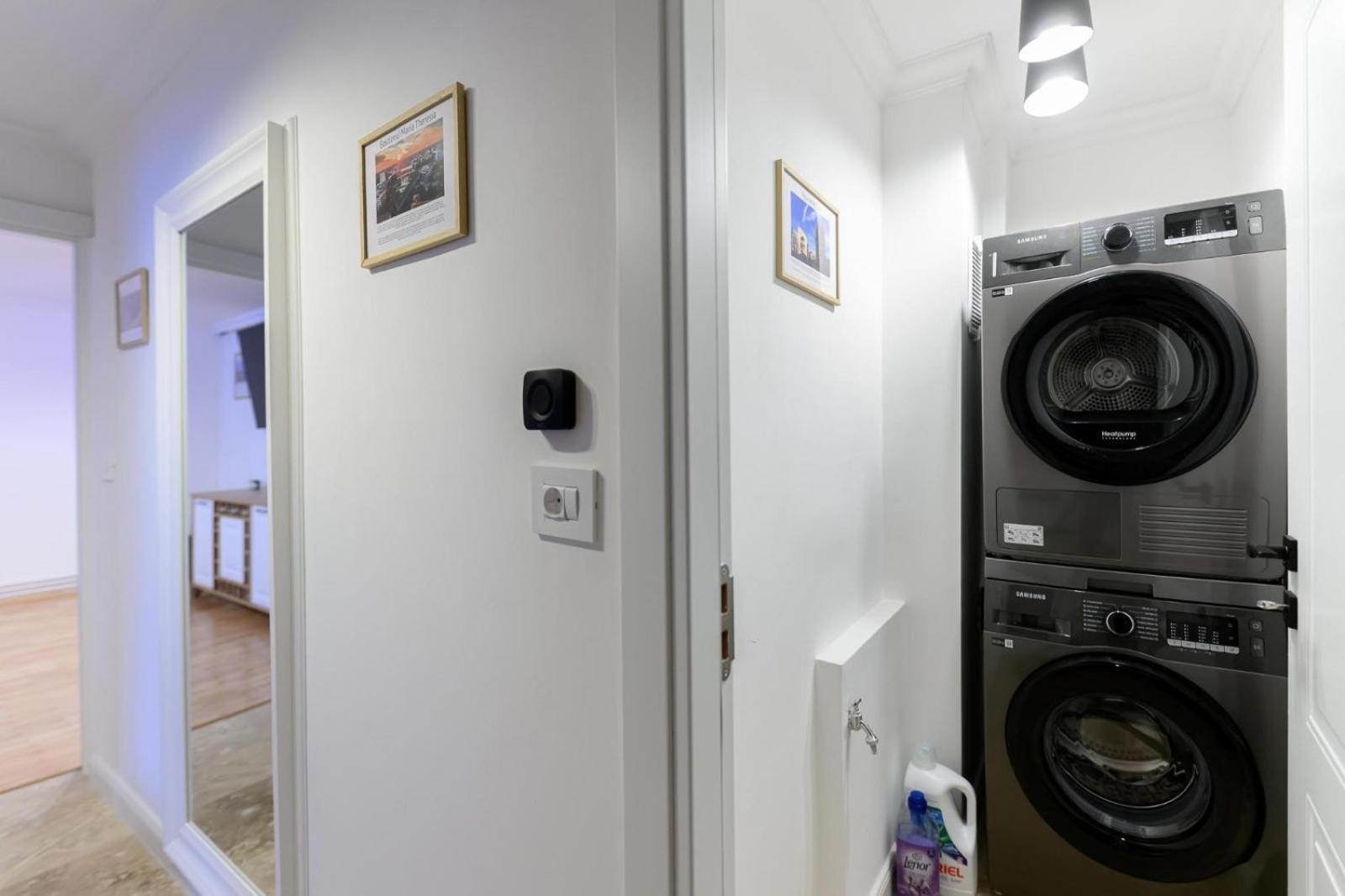 Five Stars Apartment Timisoara Esterno foto