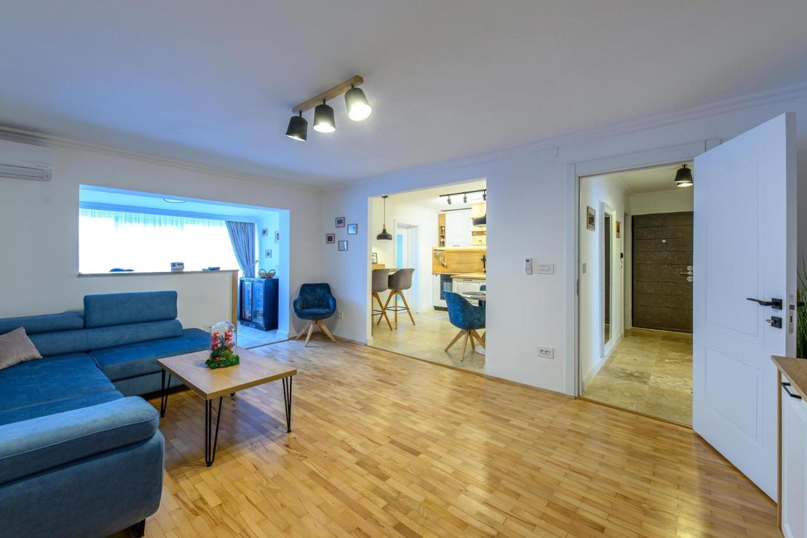 Five Stars Apartment Timisoara Esterno foto